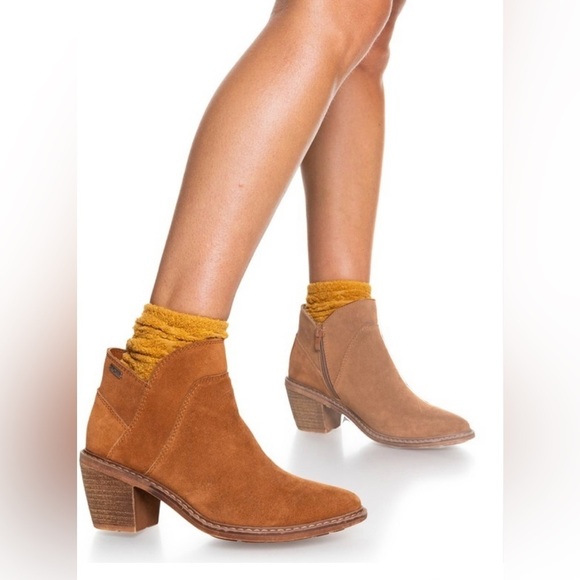 Roxy Women’s Cassidy Leather Ankle Boots 
Surfer Boho Minimalist Indie 
Size 7 - Picture 1 of 11